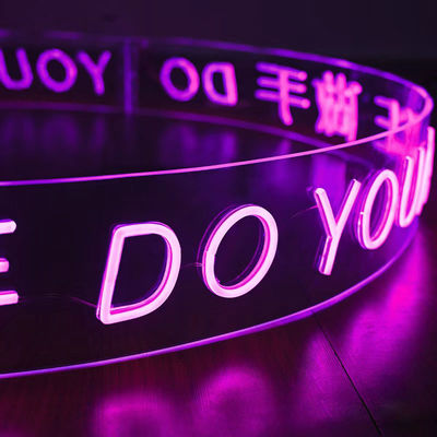 Segno di luce al neon a cavo per il logo personalizzato Flex Strip Linea di produzione di illuminazione liscia