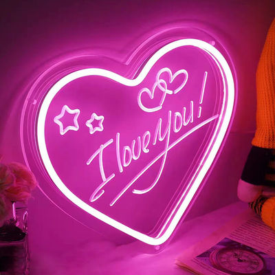 Decorazione murale con lettere acriliche con segnale al neon a LED