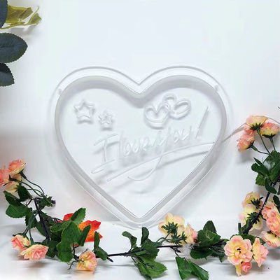 Decorazione murale con lettere acriliche con segnale al neon a LED