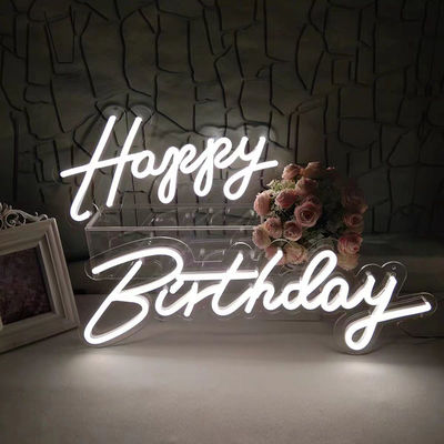 Decorazione murale con lettere acriliche con segnale al neon a LED