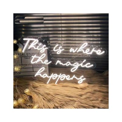 Captivante aggiunta Neon Sign Night Light per festa di compleanno stile contemporaneo 20 C