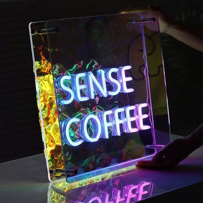 Segno neon a specchio a colori a effetto infinito con telaio in metallo resistente