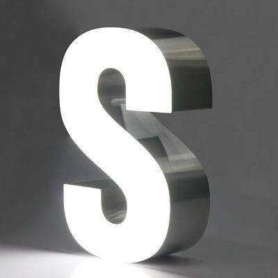 Segno di negozio in acciaio inossidabile con caratteri luminosi acrilici a LED in colore personalizzato