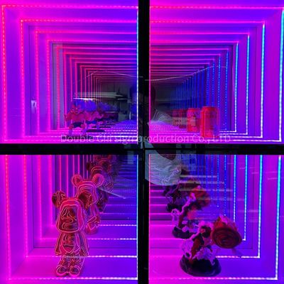 Superbamente progettato Infinite Luminous Abyss Mirror Display Cabinet con dimensioni personalizzate