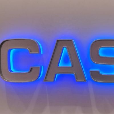 Segnale acrilico illuminato per la pubblicità