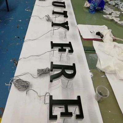 Fornitura di corrente continua specchi a neon a LED illuminati per pubblicità digitale all'aperto