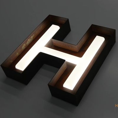 Segni personalizzati di lettere dell'alfabeto a LED a doppio lato illuminati per visualizzazione esterna interna