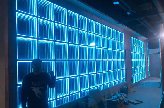 3D Hologram Abyss Layer Mirror Colorato e personalizzato con strisce LED Fonte di luce