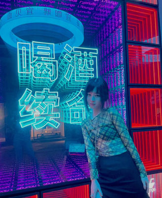 3D Hologram Abyss Layer Mirror Colorato e personalizzato con strisce LED Fonte di luce