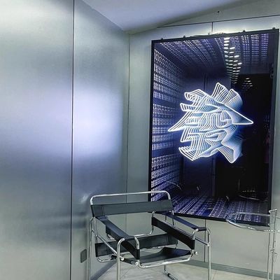 Personalizzazione RGB Acrilico Specchio Piastra Neon Letter Light Word per specchi senza limiti segni elettronici