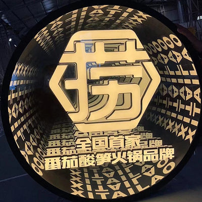 Decorazione interna Specchio a LED Illuminazione luminosa personalizzata per disegni personalizzati Specchio illimitato
